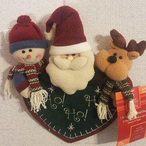 STUFFED HEART WALL DECOR